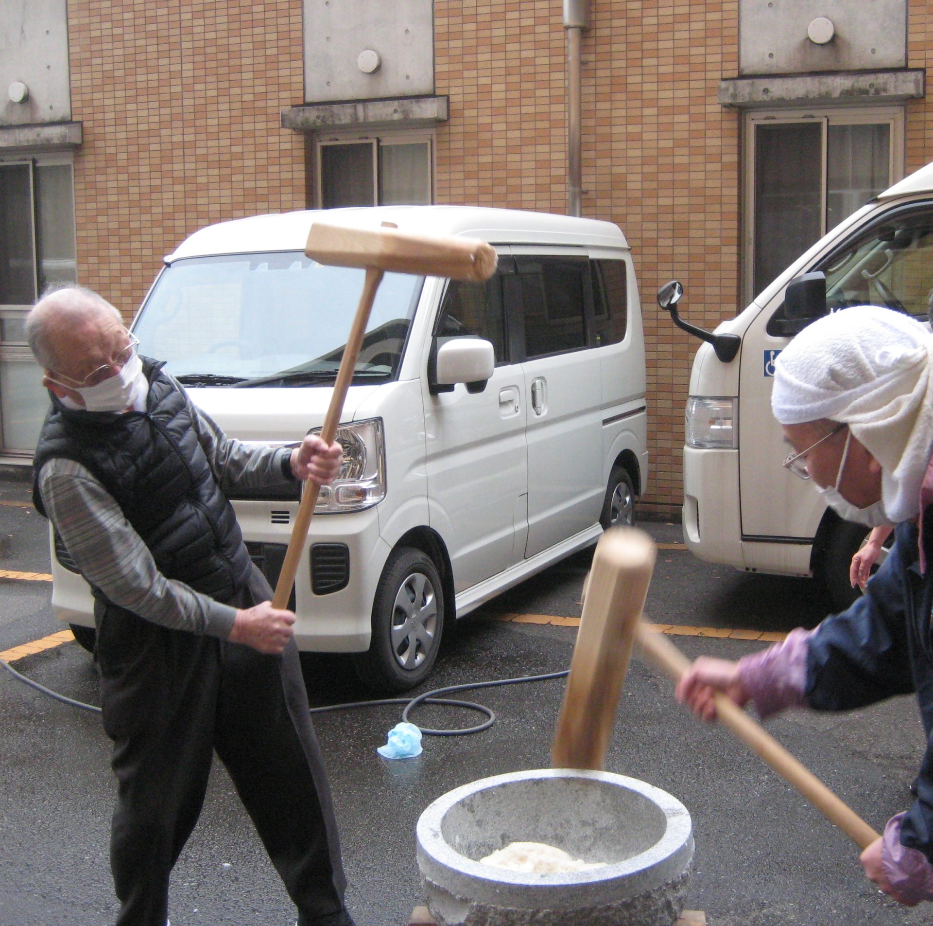 　餅つき会です！🫏